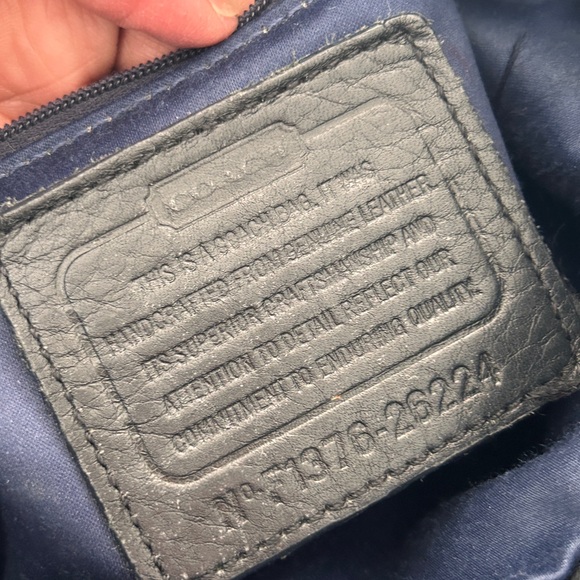 Vintage  Coach three pocket purse handbag black - Picture 8 of 14